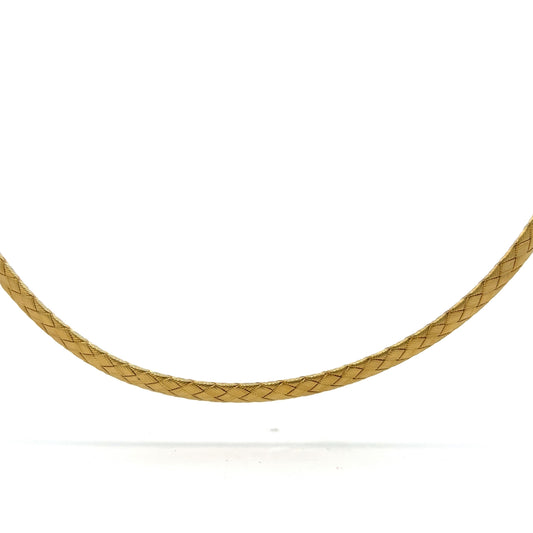 Wheat Pattern Omega Necklace in 18k Yellow Gold