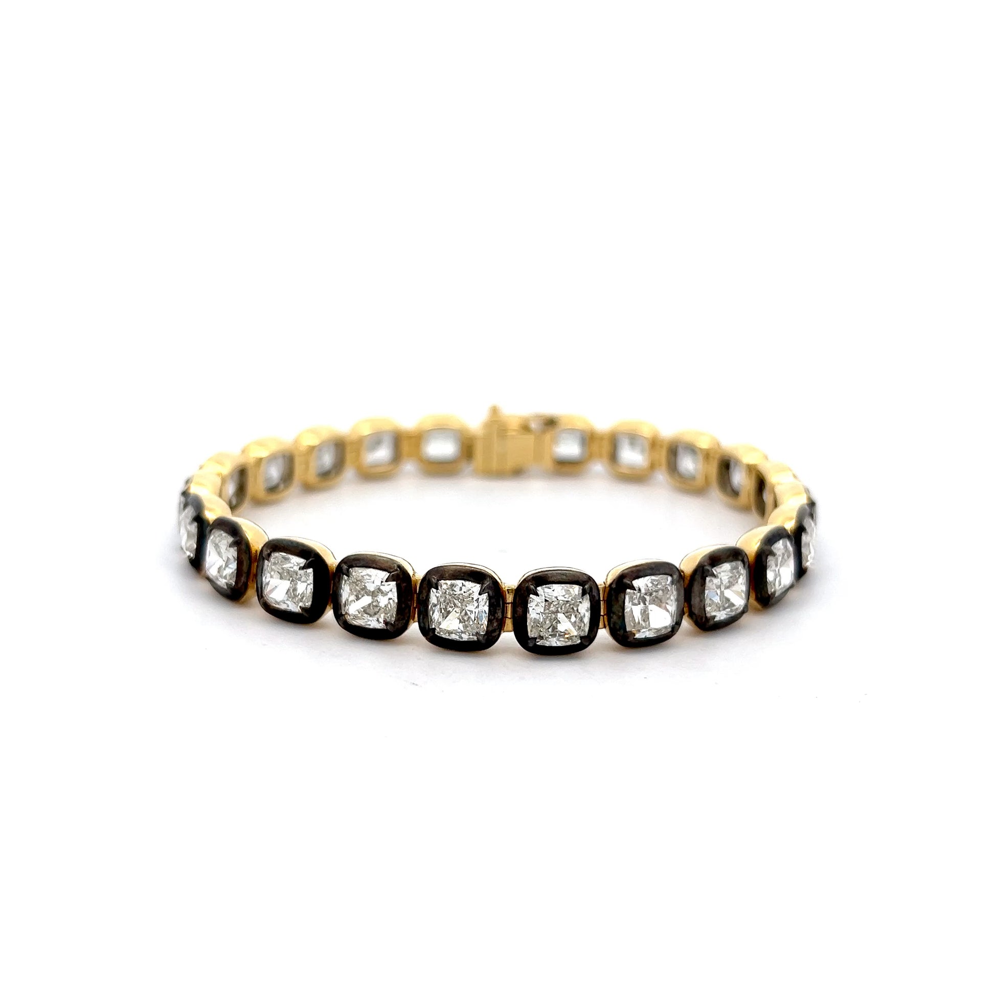 Cushion Cut Diamond Tennis Bracelet in 18k – Filigree Jewelers