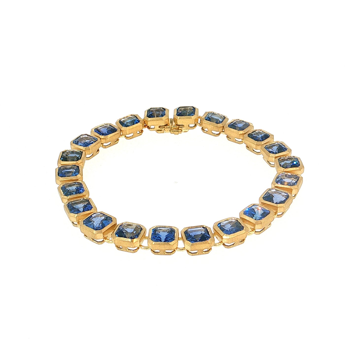 24.73 Asscher Cut Sapphire Bracelet 18k Yellow Gold