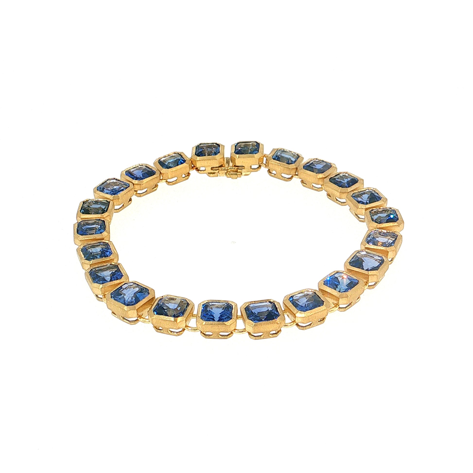 24.73 Asscher Cut Sapphire Bracelet 18k Yellow Gold