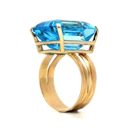 20.45 Blue Topaz Cocktail Ring in 14k Yellow Gold