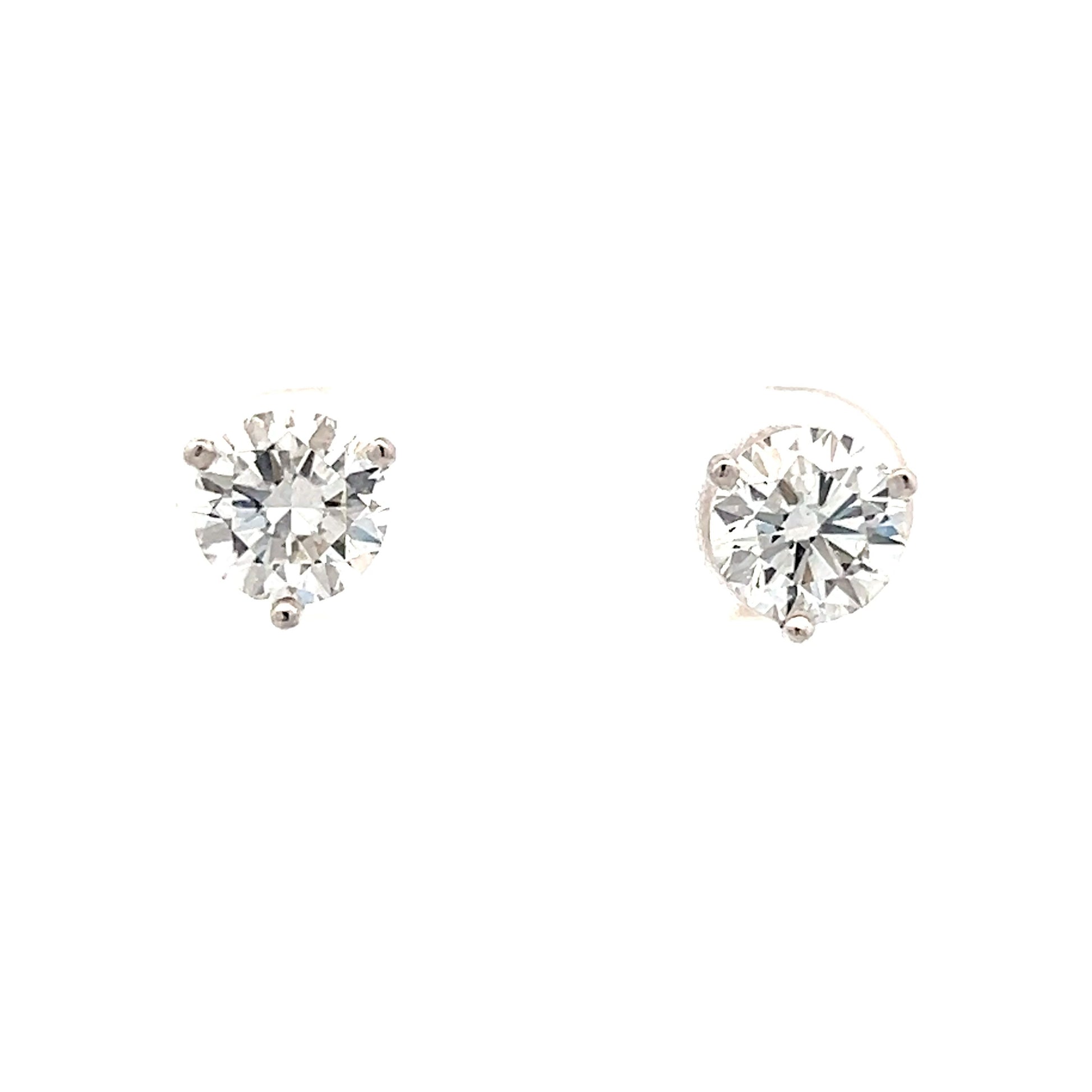 2 Carat Round Brilliant Diamond Stud Earrings in Platinum