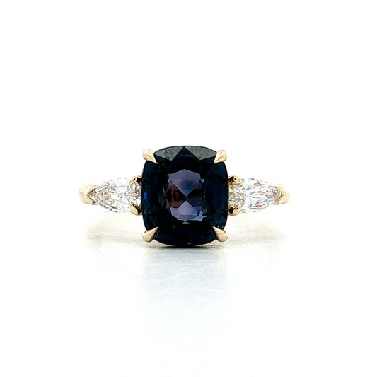 3.26 Color Change Sapphire Three Stone Ring 14k