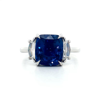 4.05 Cushion Sapphire Engagement Ring 18k