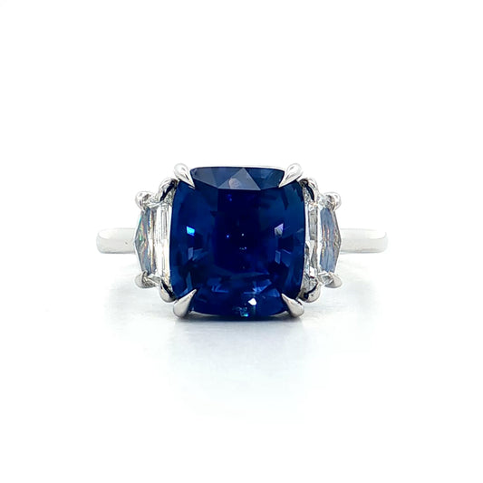 4.05 Cushion Sapphire Engagement Ring 18k