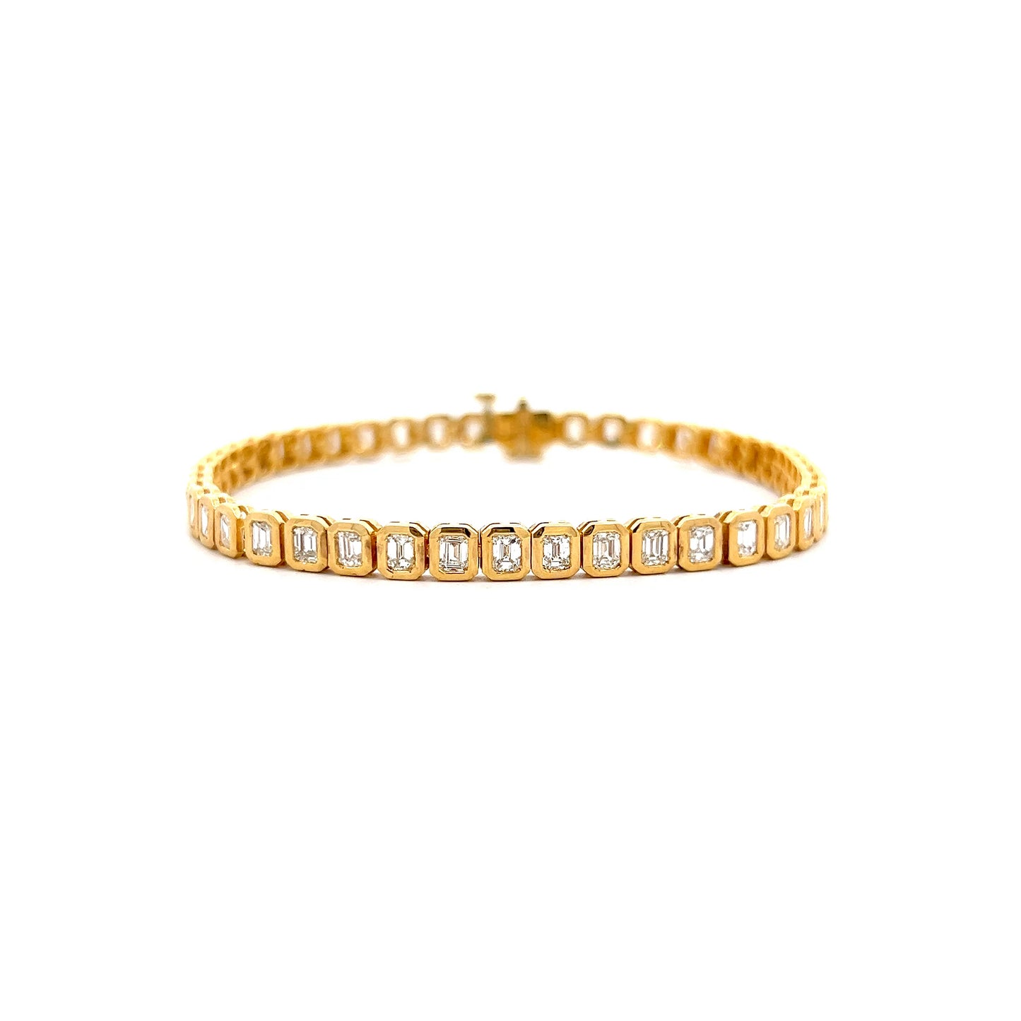 4.50 Emerald Cut Diamond Tennis Bracelet in 14k