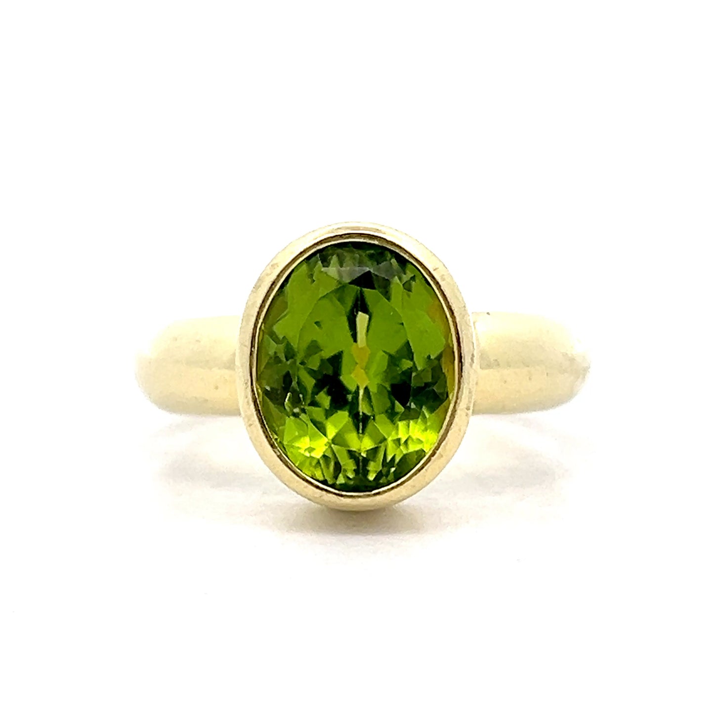 4 Carat Oval Peridot Cocktail Ring in 18k Yellow Gold