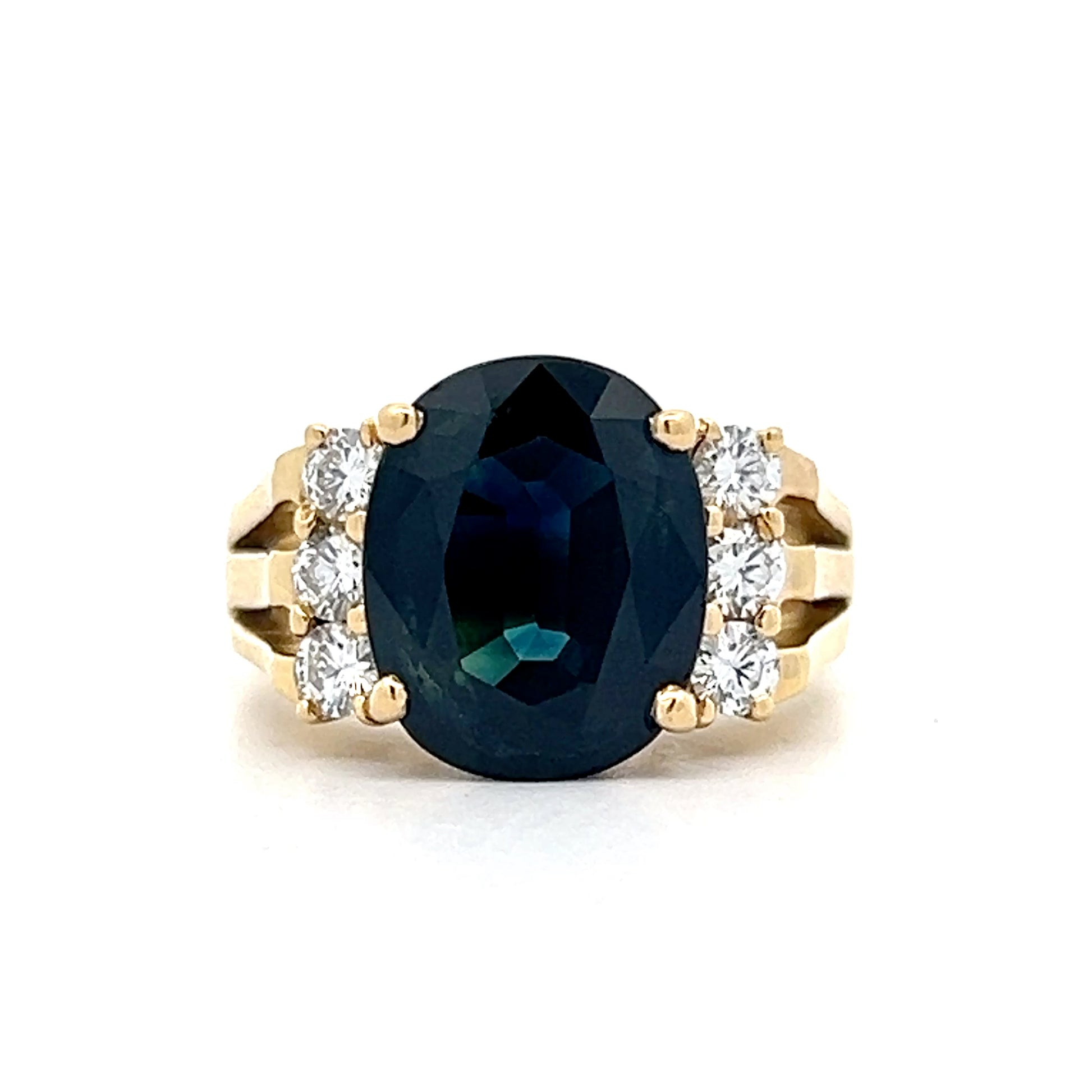 5.59 Cushion Sapphire Cocktail Ring in 18k Yellow Gold