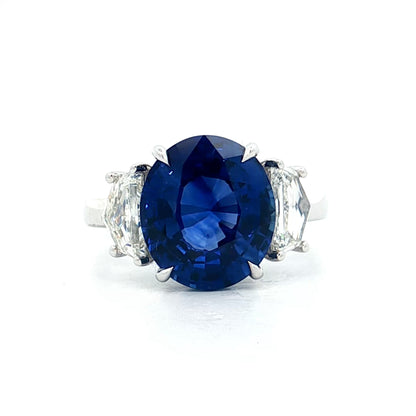 5 Carat Oval Sapphire Engagement Ring in 10k