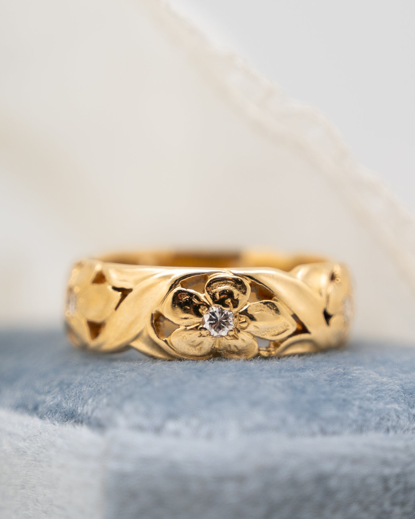 .25 Antique Art Nouveau Inspired Floral Wedding Band