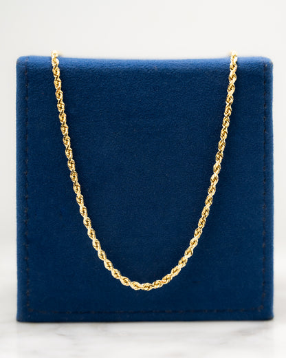 18" Twisted Rope Chain Necklace in 14k Yellow Gold