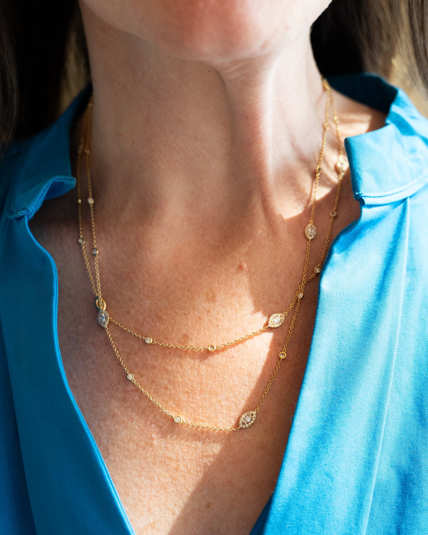 2.73 Marquise & Round Diamond Station Necklace 18k