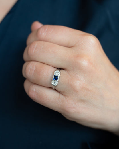 .65 Vintage Art Deco Sapphire Three Stone Ring in 18k