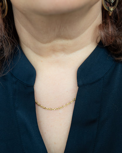 18" Twisted Rope Chain Necklace in 14k Yellow Gold
