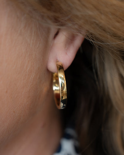 4mm Flat Edge Hoop Earrings in 14k Yellow Gold