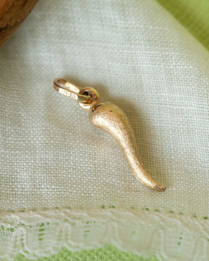 Cornicello Good Luck Charm in 14k Yellow Gold