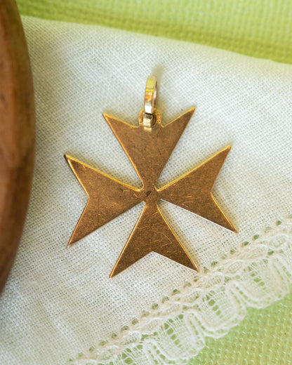 Antique Victorian Maltese Cross Pendant in 18k