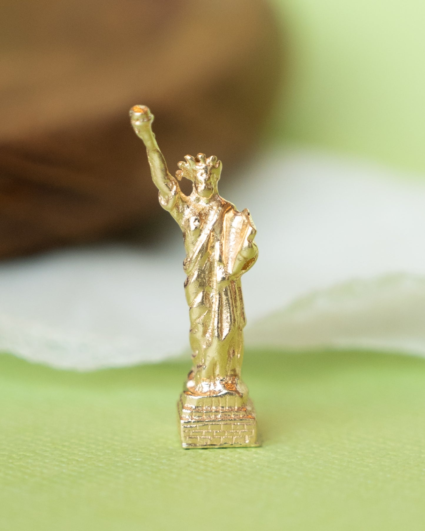 Statue of Liberty Charm in 14k Yellow Gold