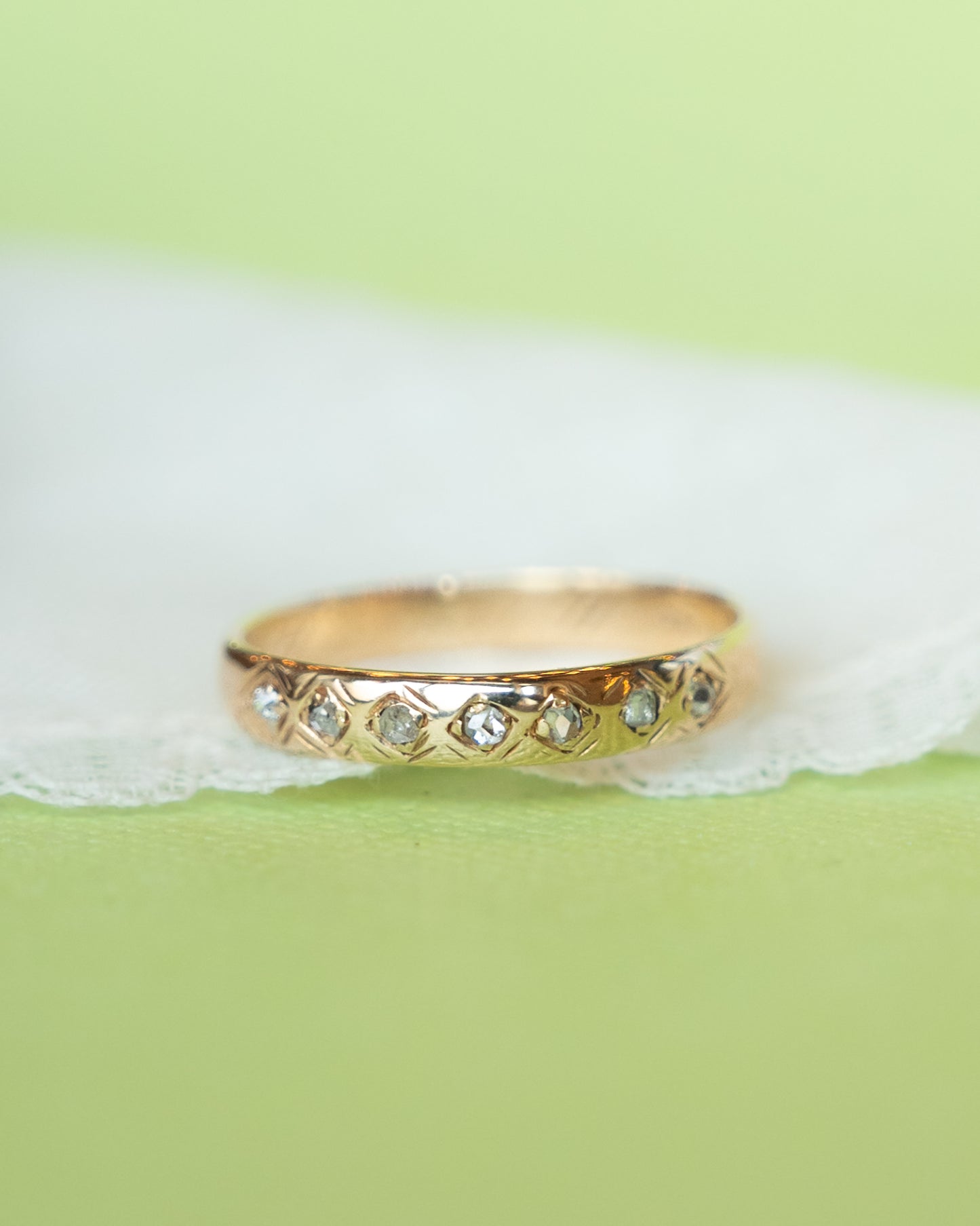 .98 Vintage Retro Diamond Band in 14k Yellow Gold