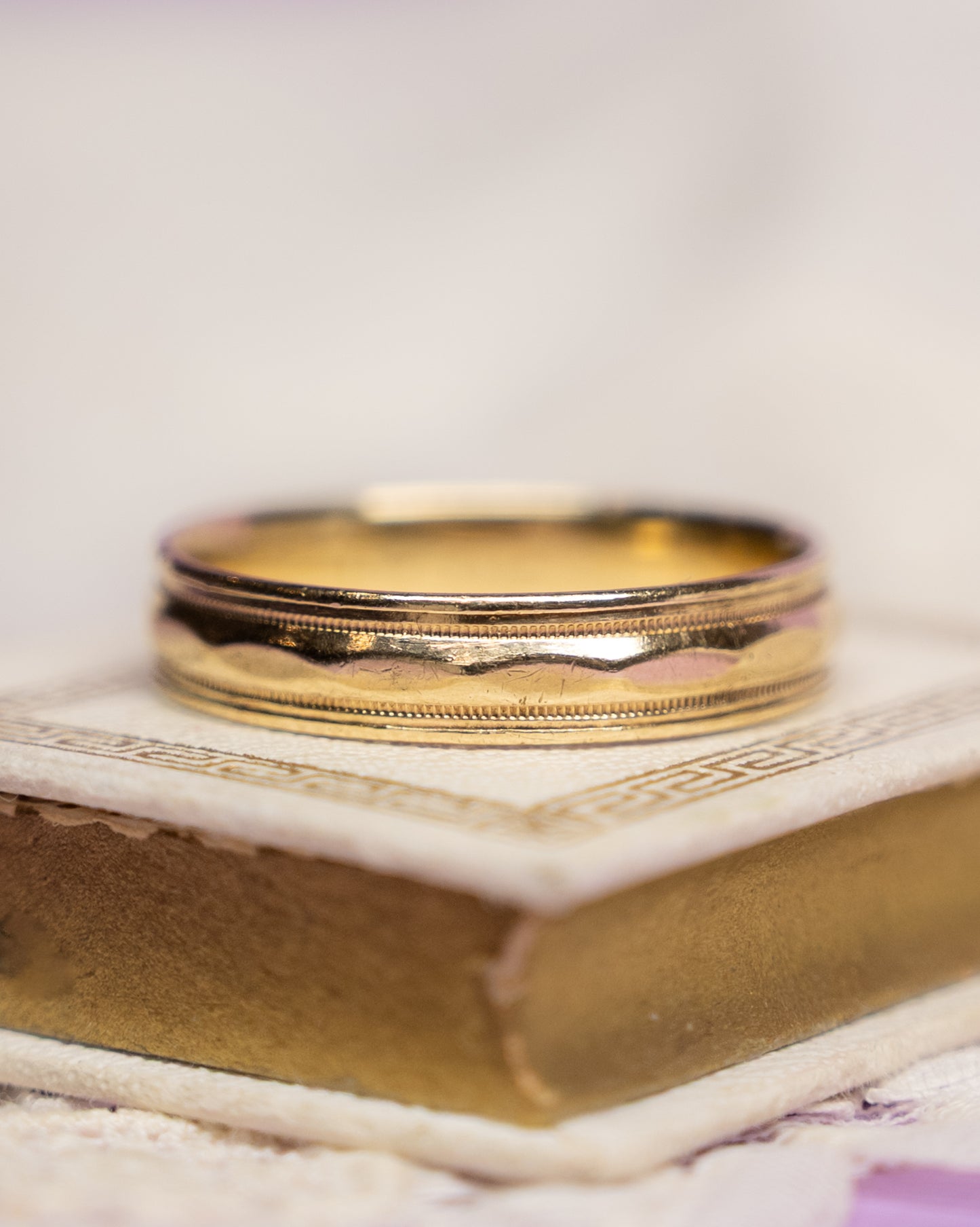Vintage Mens 5mm Wedding Band in 10k Yellow Gold