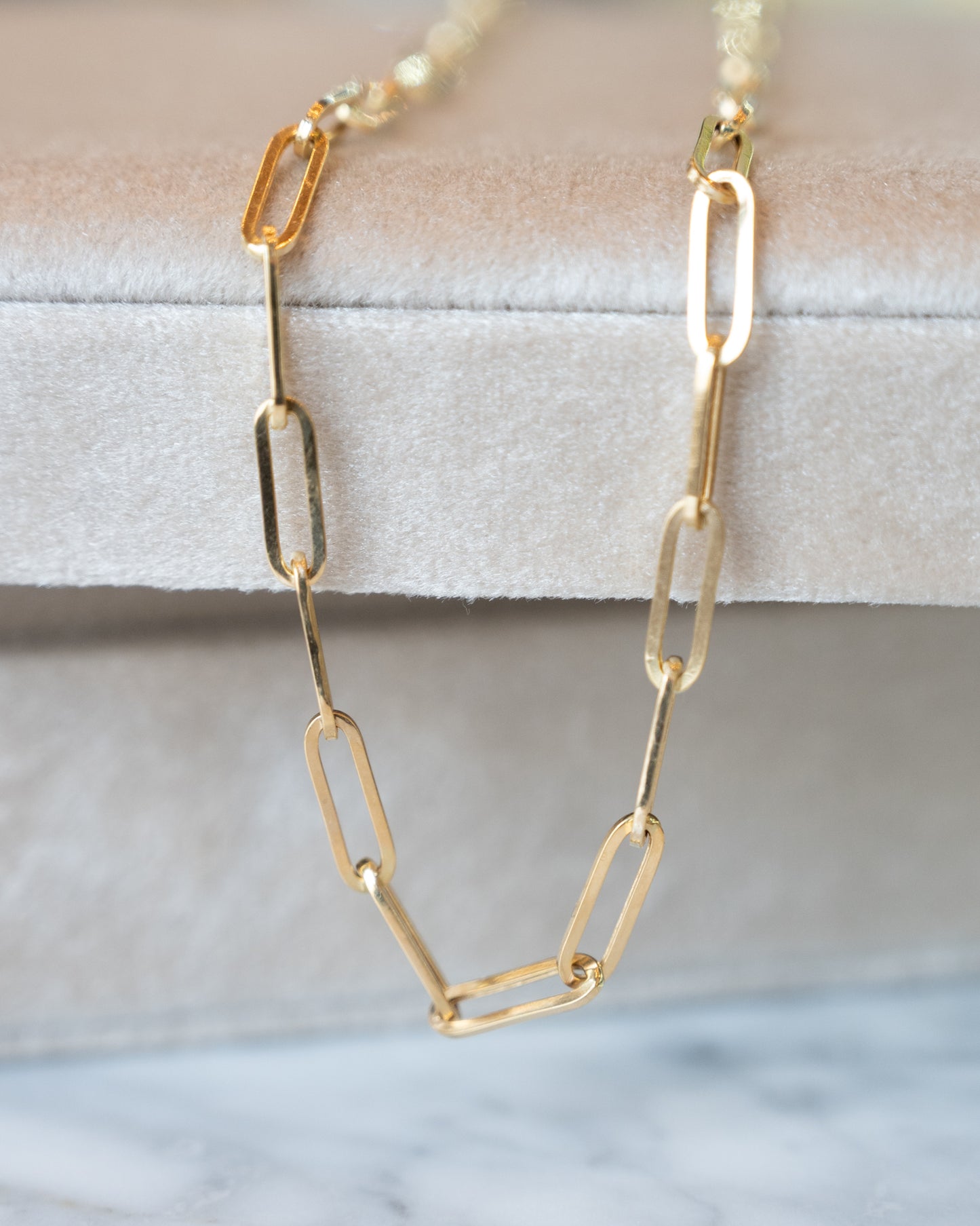 18" Paperclip Chain Necklace in 18k Yellow Gold