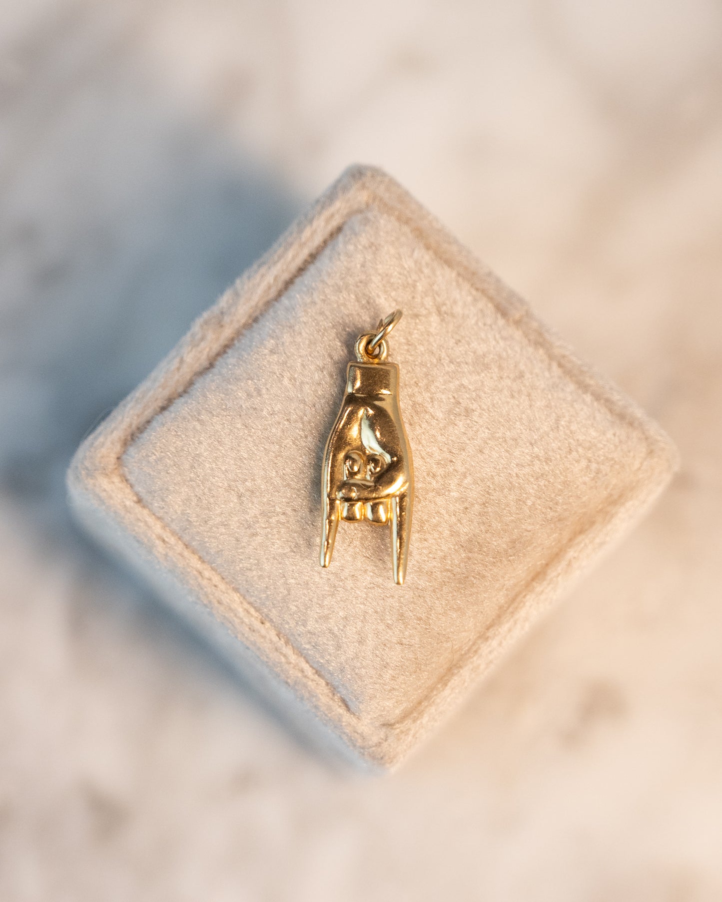 Vintage Mid-Century Figa Charm in 14k Yellow Gold