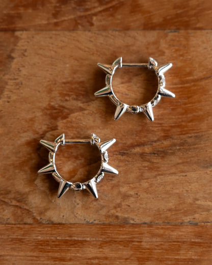 .20 Spiked Diamond Hoop Earrings in 14k White Gold