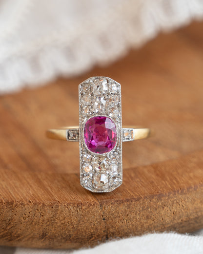 1.01 Vintage Edwardian Cocktail Ring in 18k/Platinum