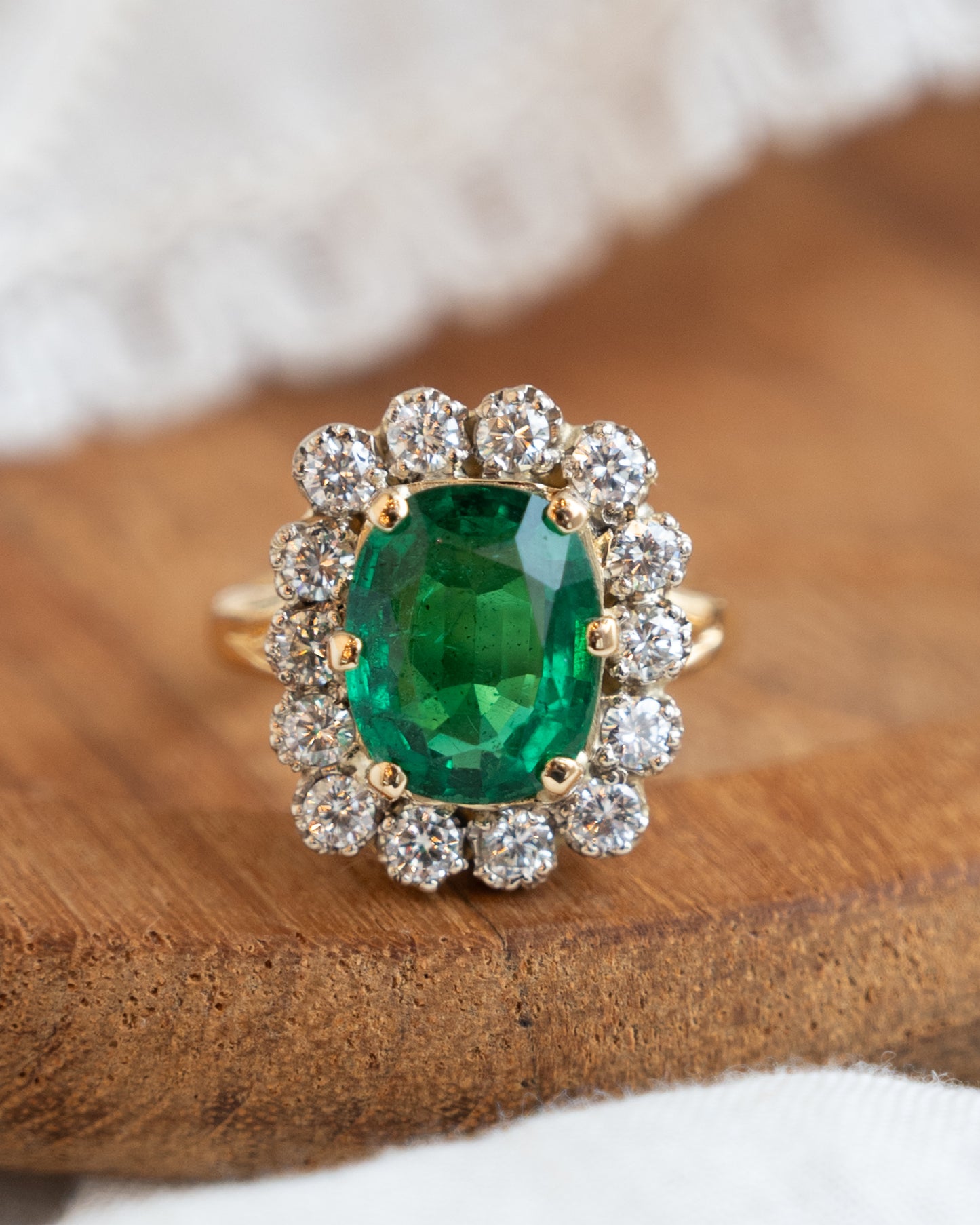 4.03 Cushion Cut Emerald & Diamond Cocktail Ring 18k