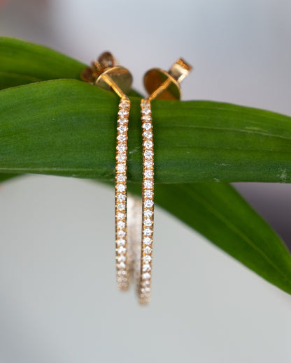 .88 Diamond Oval Hoop Earrings in 18k Yellow Gold