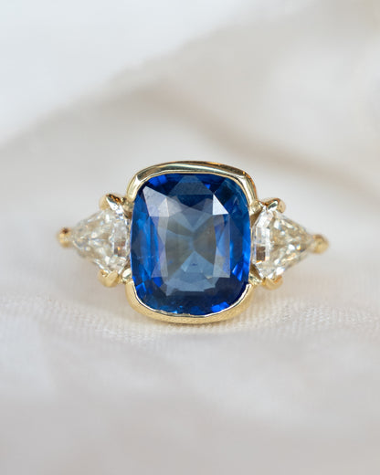 7.07 Cushion Blue Sapphire Engagement Ring 14k