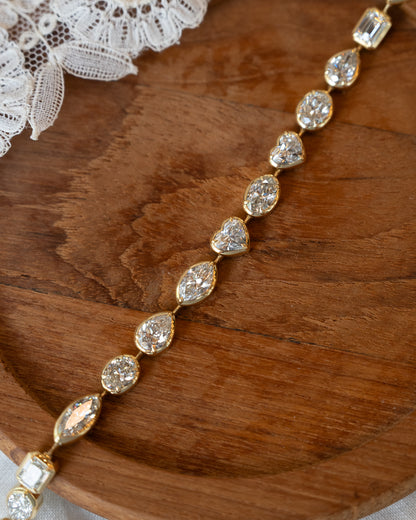 12.63 Mixed Cut Diamond Bezel Bracelet in 18k