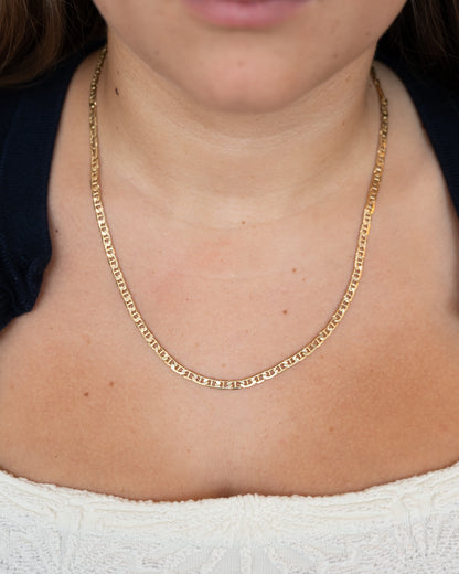 22 Inch Anchor Link Chain Necklace in 14k Yellow Gold