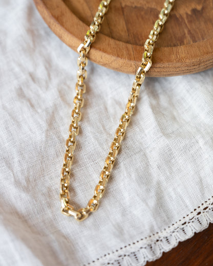 23 Inch Curb Chain Link Necklace in 14k Yellow Gold
