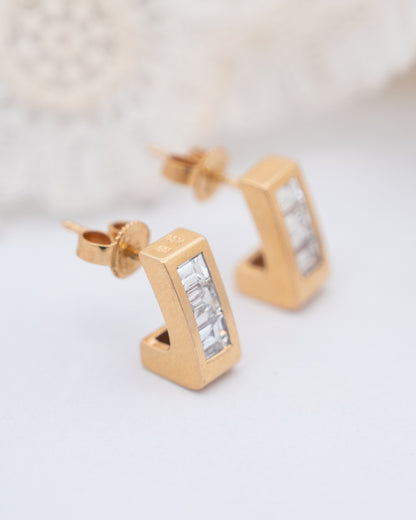 .90 J Hoop Diamond Stud Earrings in 18k Yellow Gold
