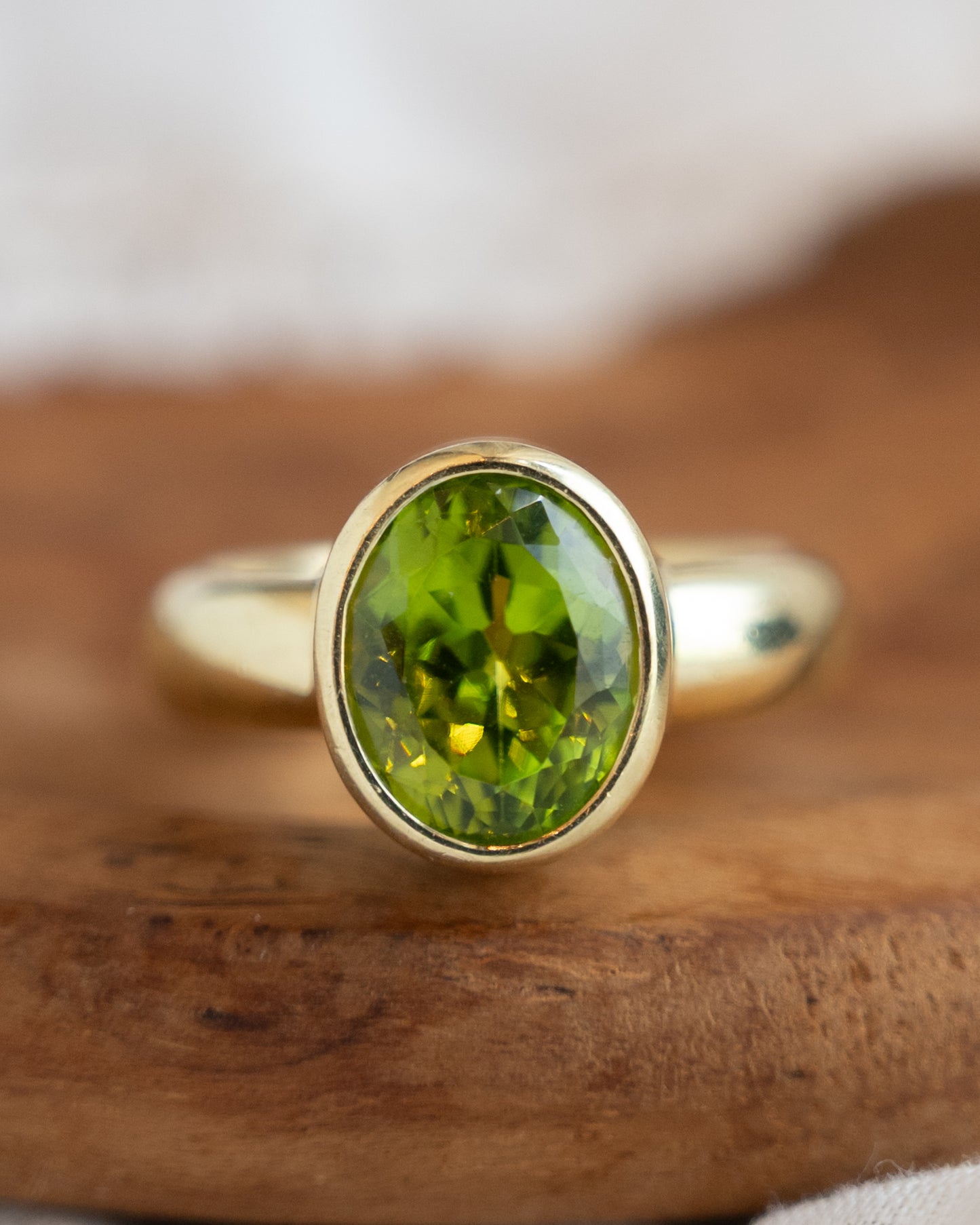 4 Carat Oval Peridot Cocktail Ring in 18k Yellow Gold