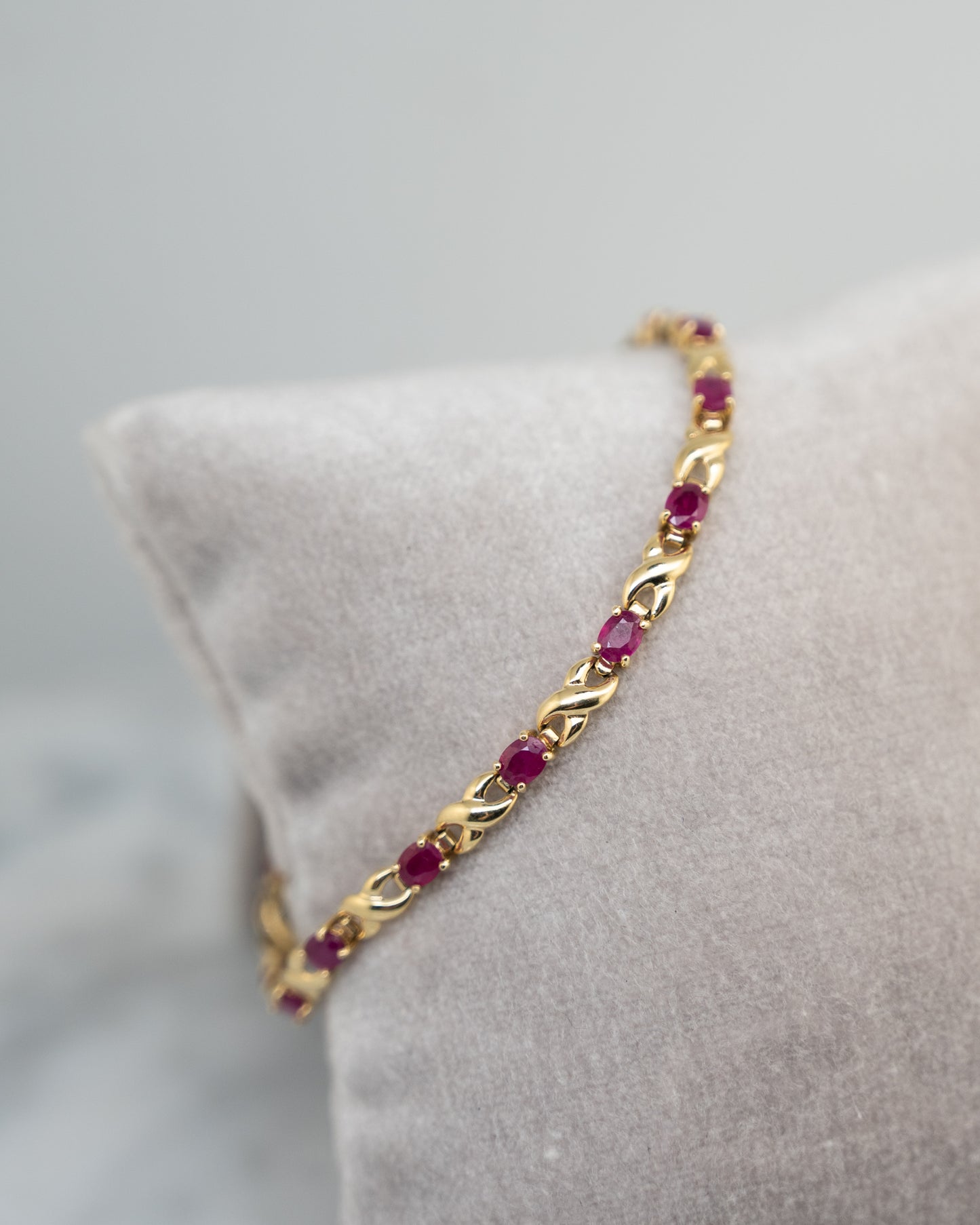 2.55 Oval Ruby Chain Bracelet in 14k Yellow Gold