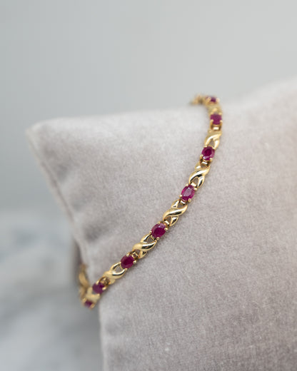 2.55 Oval Ruby Chain Bracelet in 14k Yellow Gold