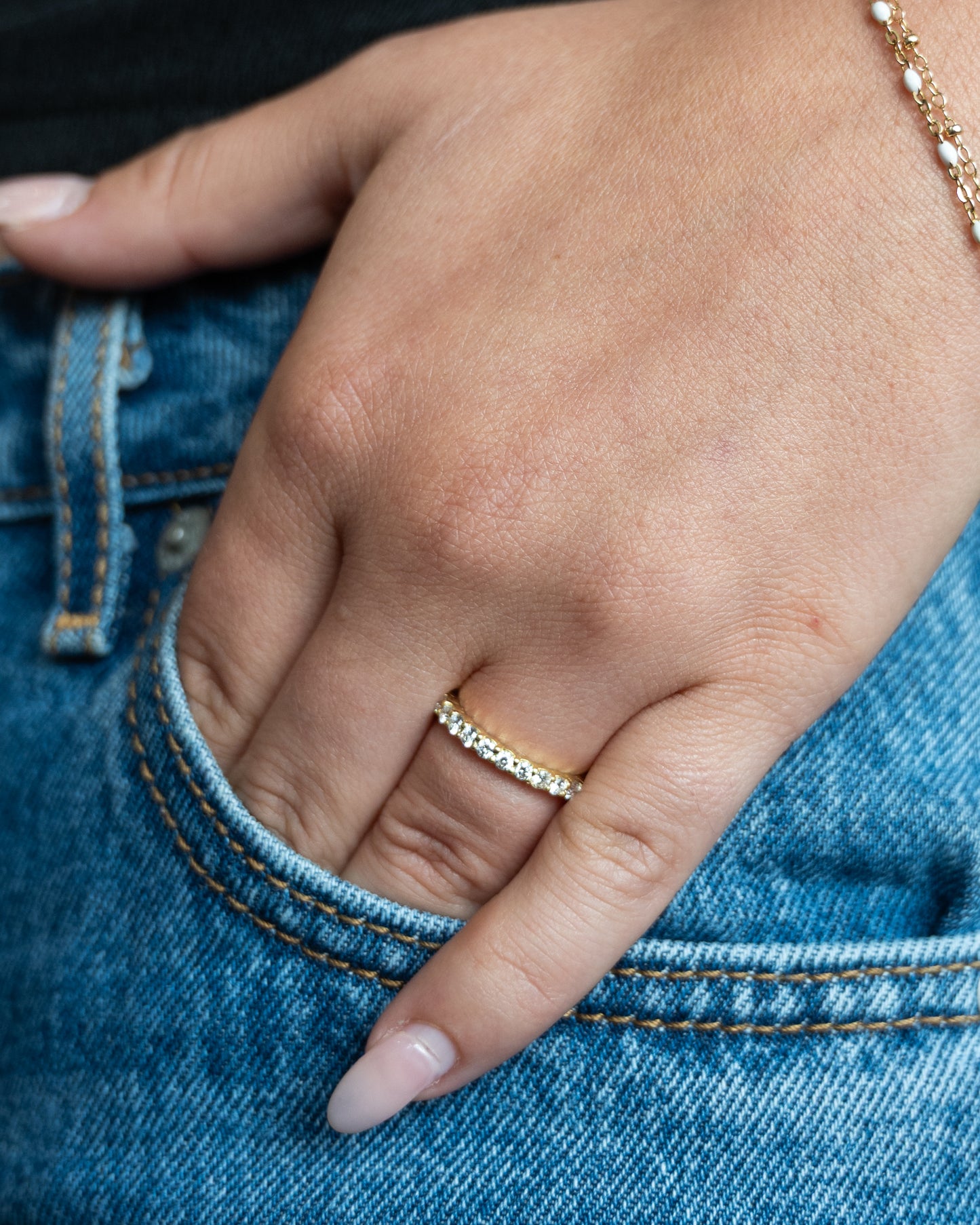 .91 Round Diamond Eternity Wedding Band in 18k