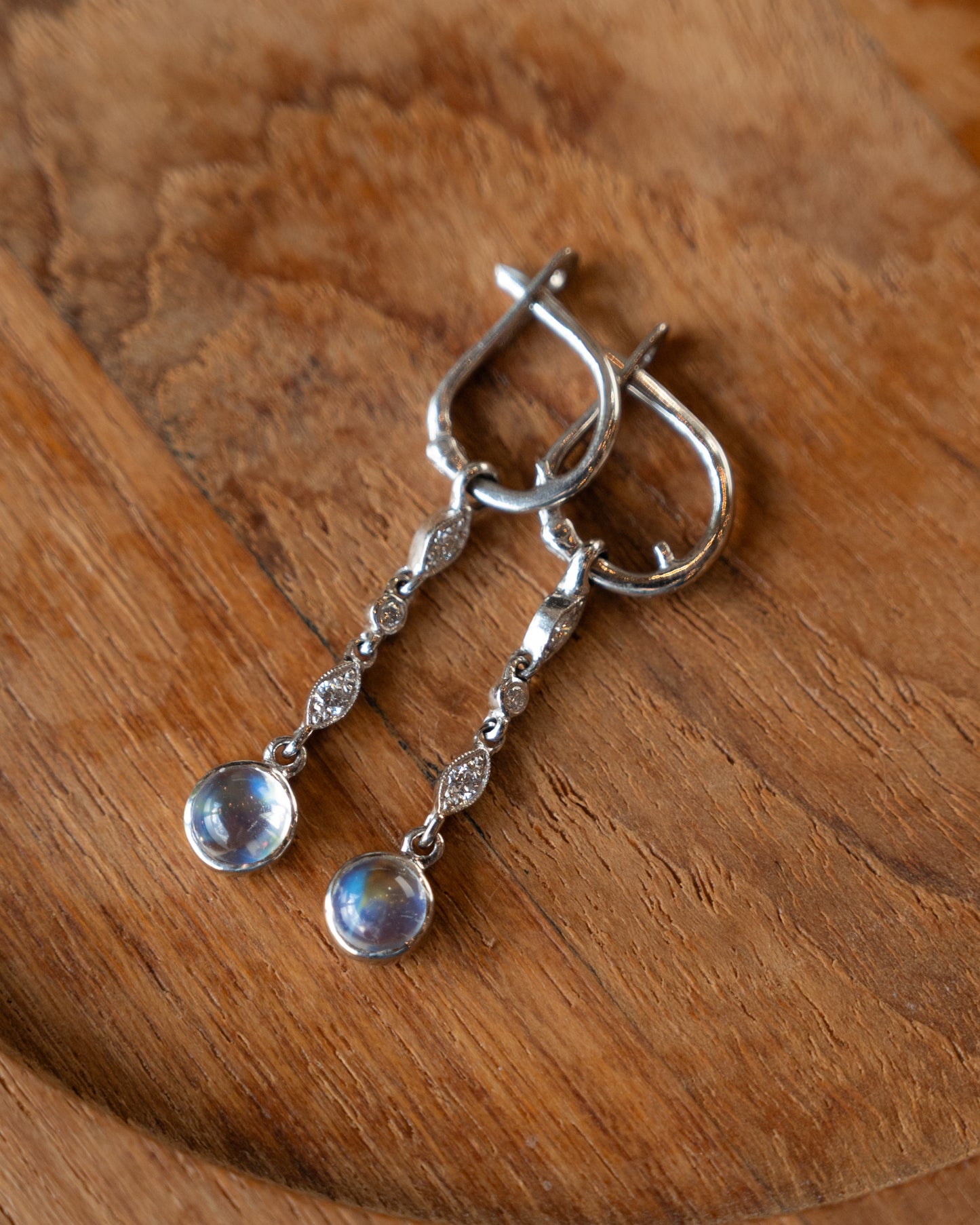 1.37 Wendy Walker Moonstone Drop Earrings in Platinum