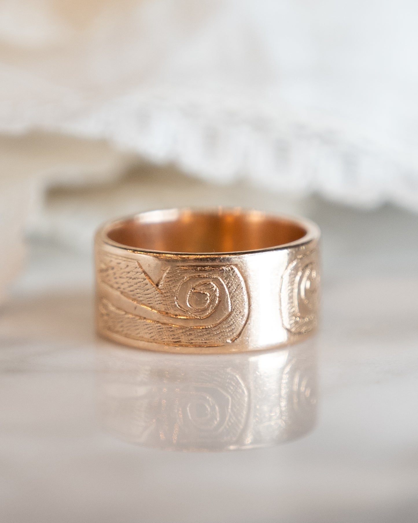 8mm Love Bird Wedding Band in 18k Rose Gold