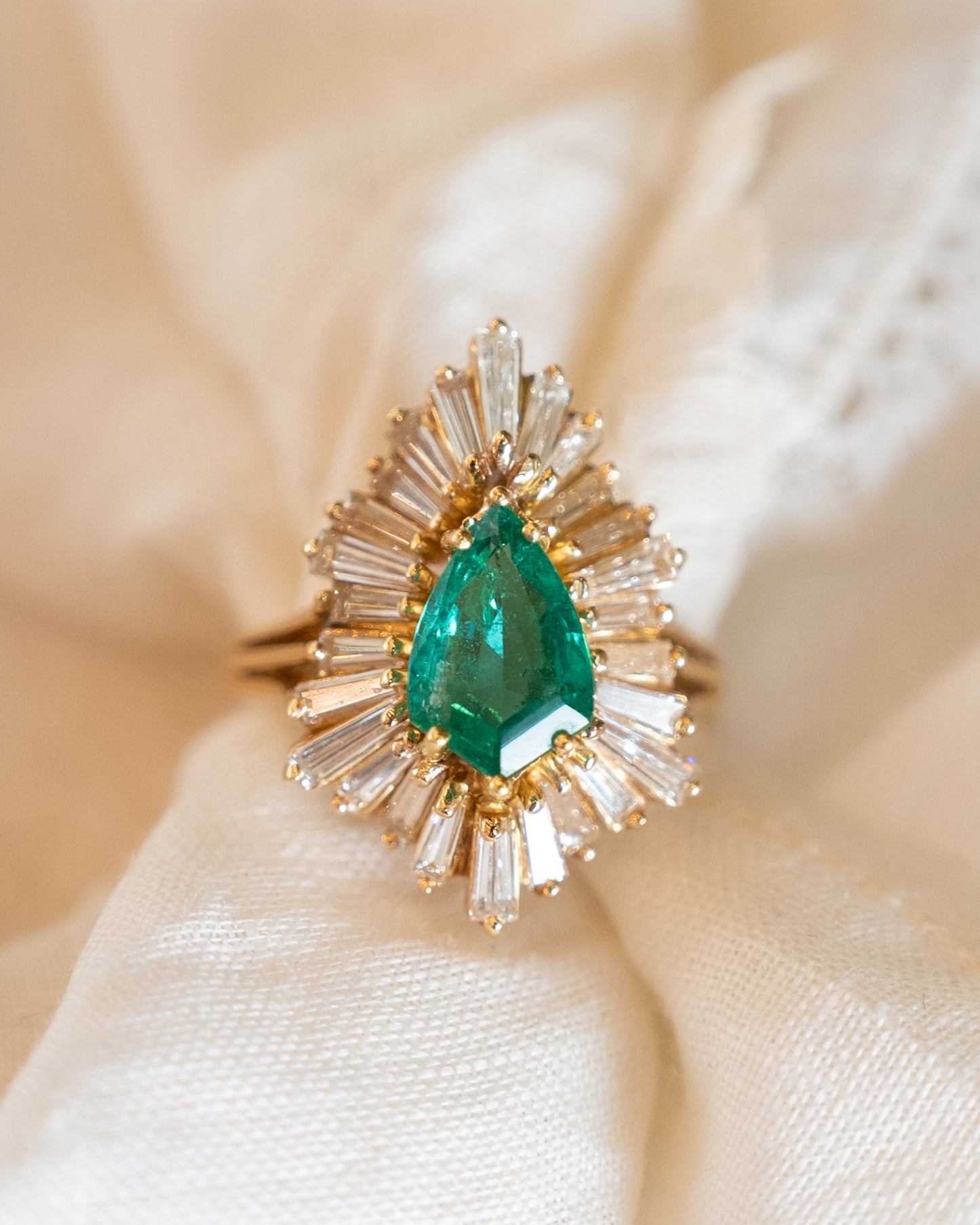 1.38 Emerald & Diamond Cocktail Ring in 18k Yellow Gold