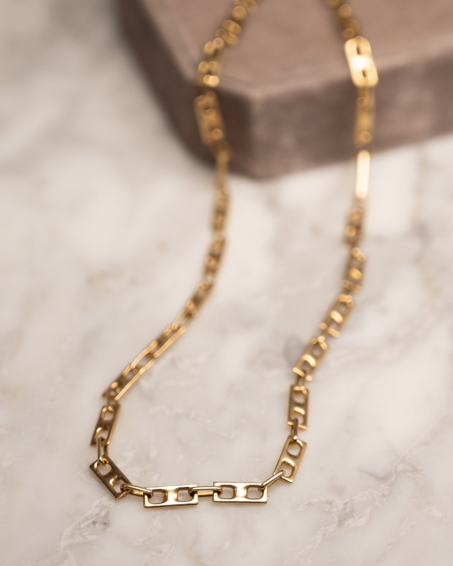 Vintage Rectangular Mariner Link Chain in 14k Yellow Gold