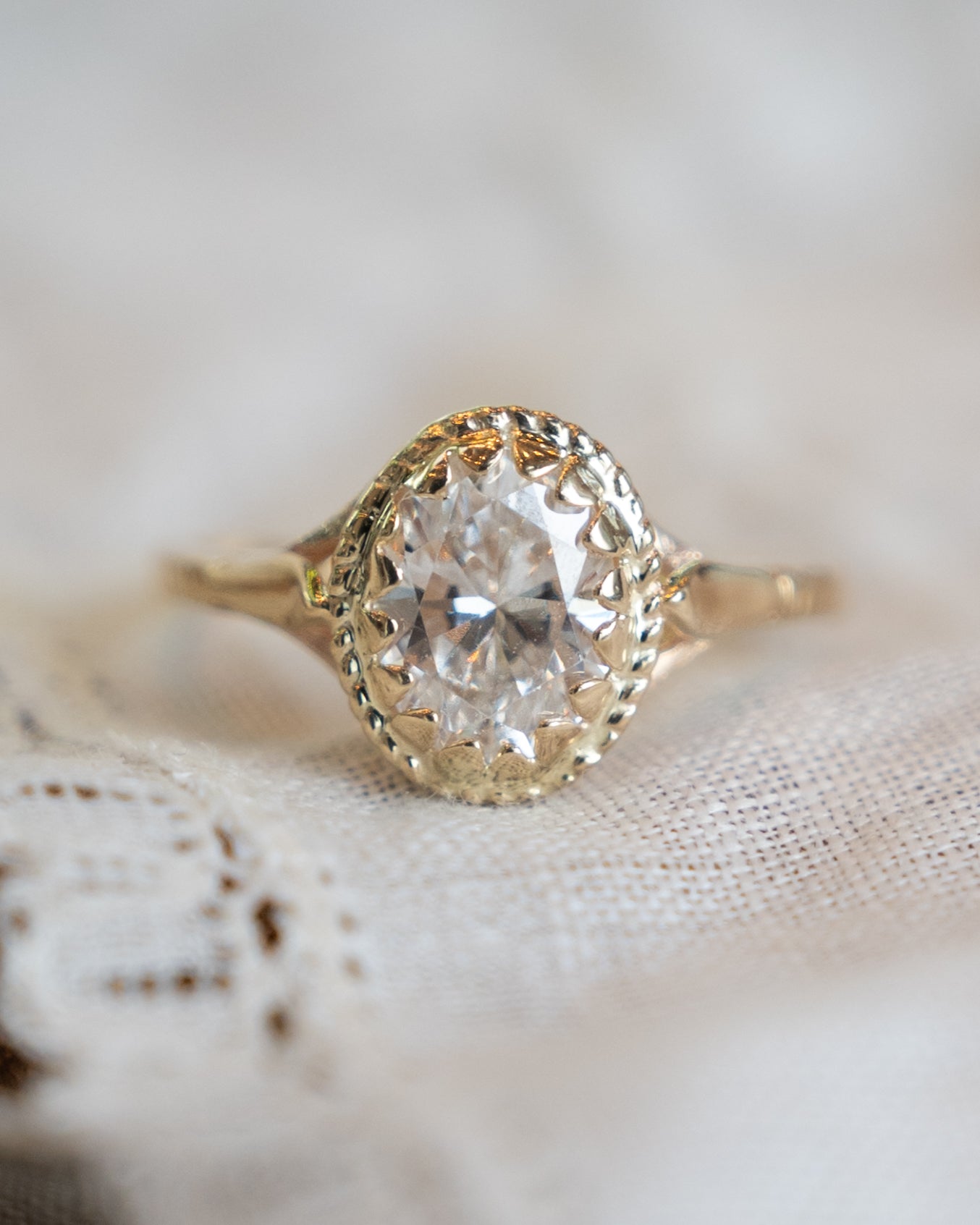 1.33 Antique Oval Diamond Engagement Ring 10k