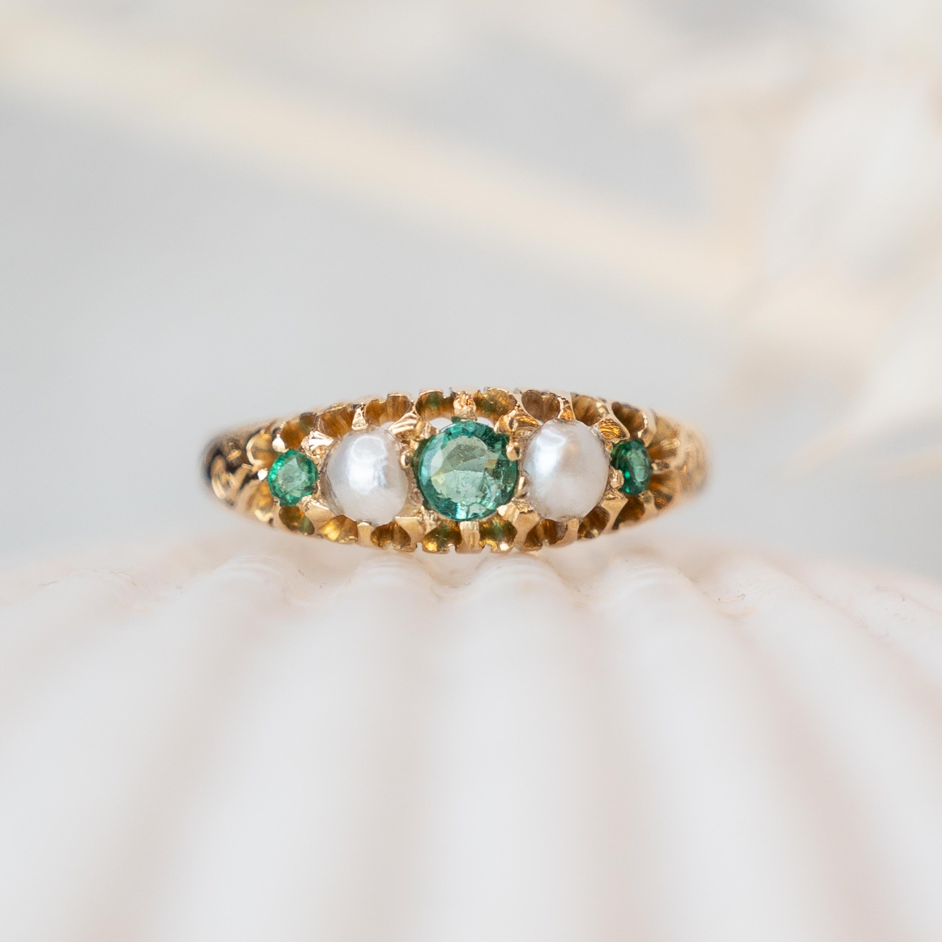 victorian emerald and pearl ring