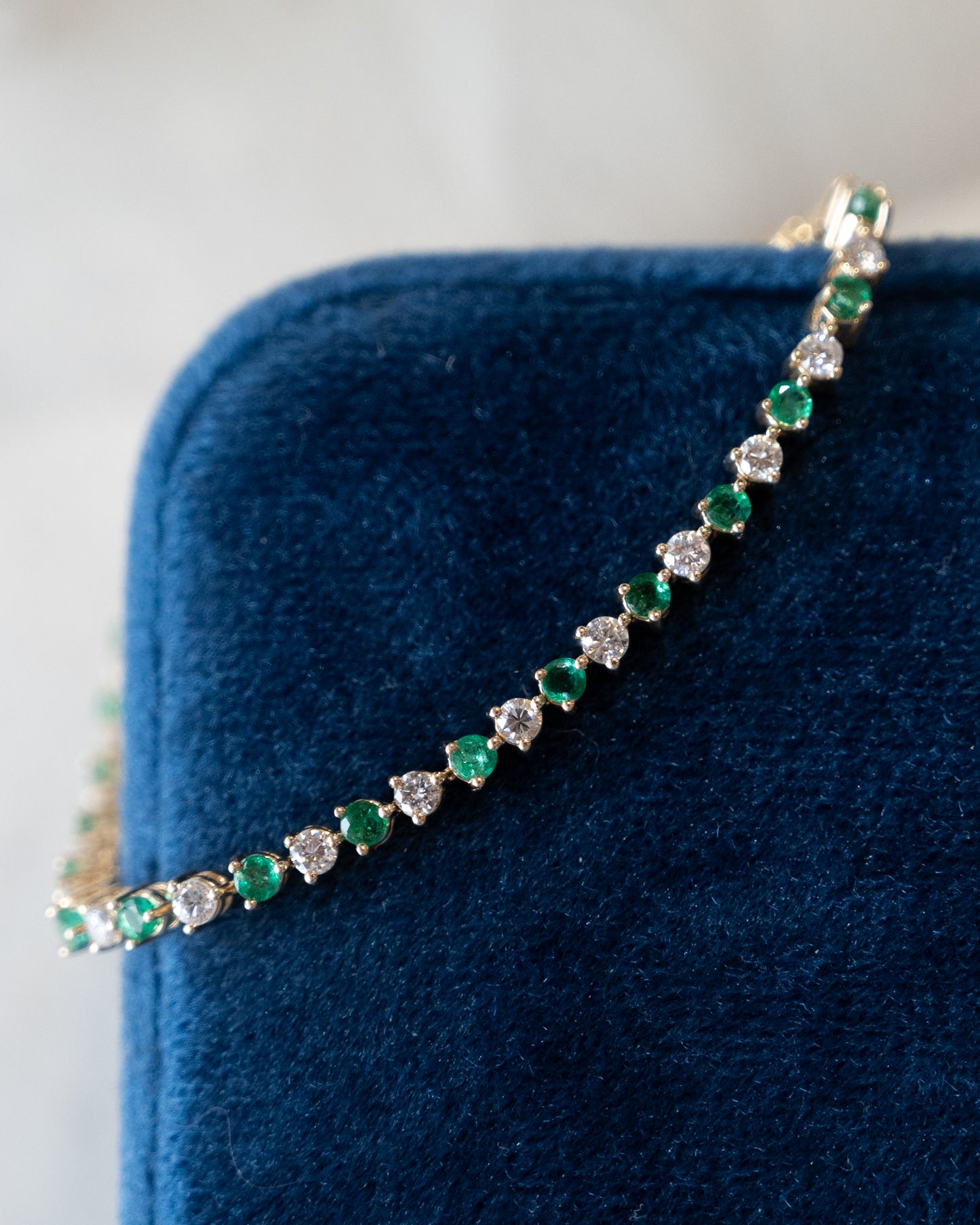 Diamond & Emerald Tennis Bracelet 14k Yellow Gold