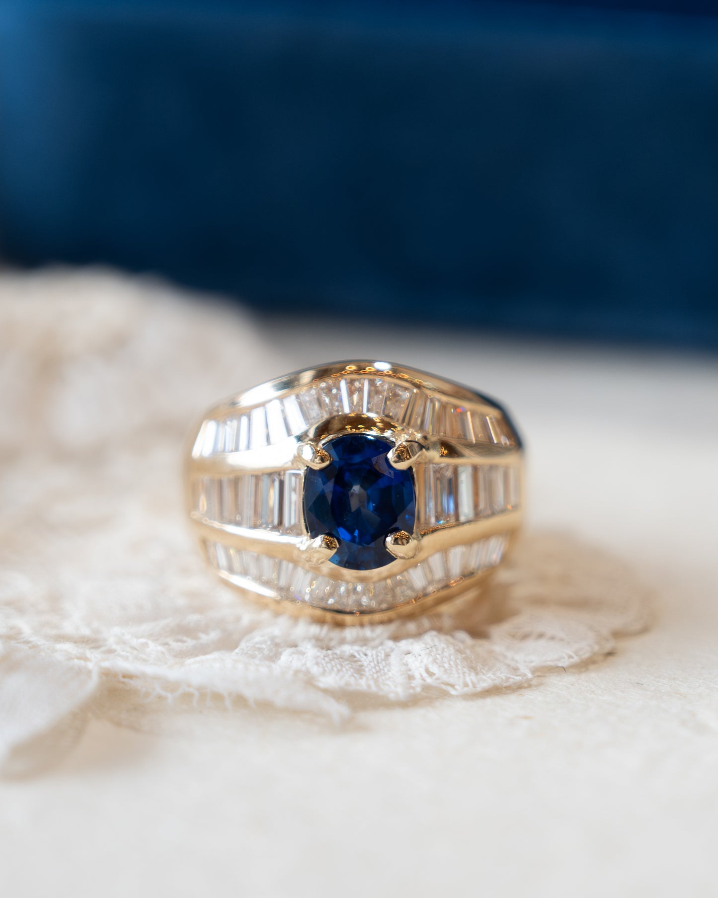 1.69 Blue Sapphire & Diamond Cocktail Ring 18k Yellow Gold