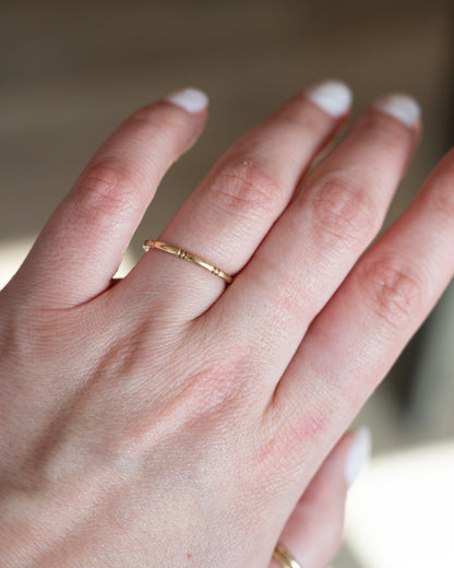 Vintage Retro Engraved Wedding Band 14k Yellow Gold