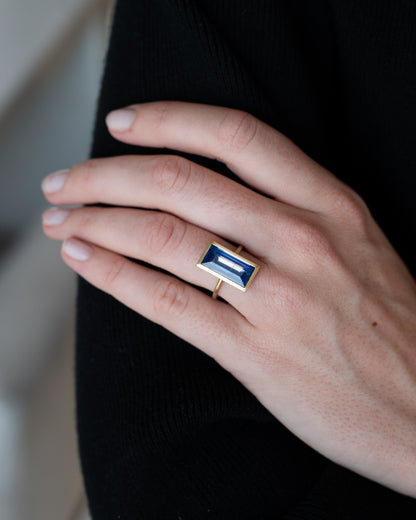 6.75 Baguette Cut Blue Sapphire Cocktail Ring 18k