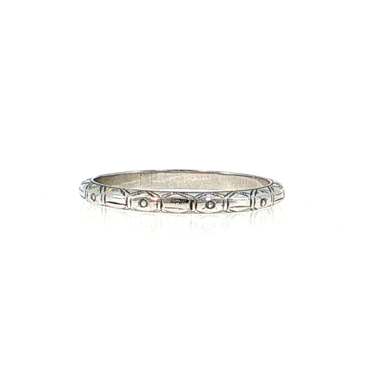 Antique Art Deco Engraved Wedding Band 18k White Gold